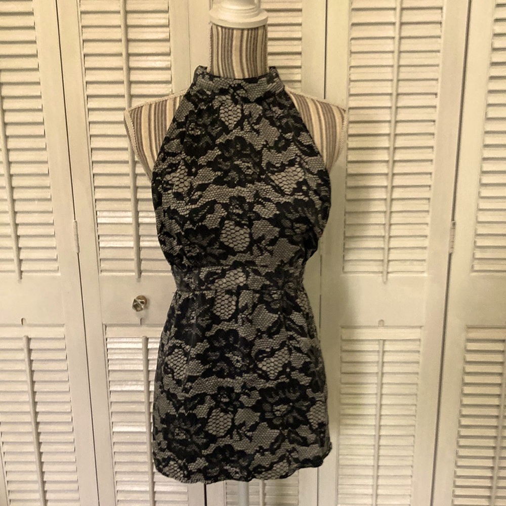 GUC Michael Kors 100% silk lace look sleeveless top